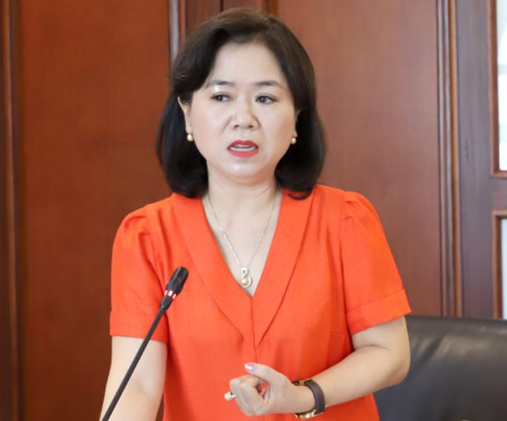 PGS. TS. Nguyễn Thị Nga có nhiều bài phát biểu, tham luận tại các kỳ họp về góp ý, hoàn thiện Dự thảo Luật Đất đai 2024